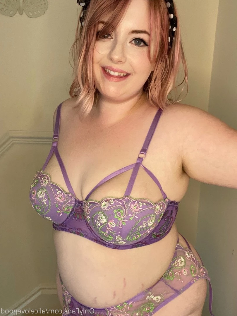 Alice Lovegood 🇬🇧 Full length on feed [ alicelovegood ] Onlyfans leaked photo 4060952 on Hotleaks.tv