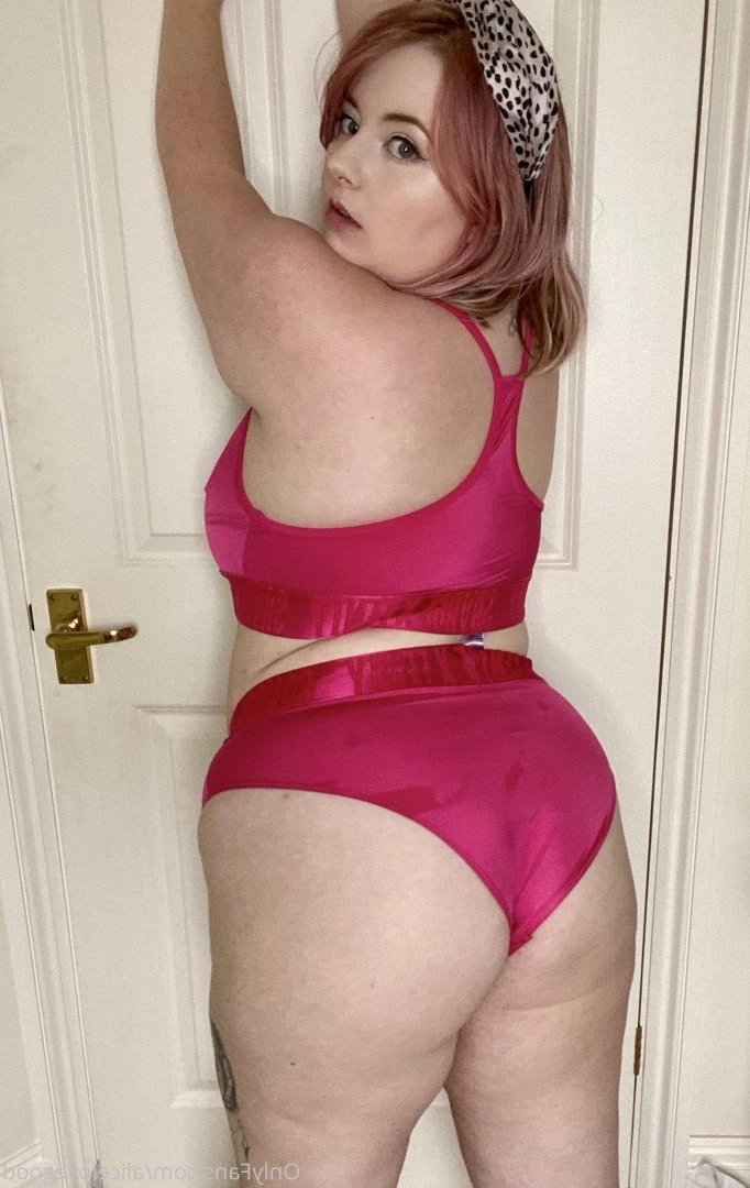 Alice Lovegood 🇬🇧 Full length on feed [ alicelovegood ] Onlyfans leaked photo 4079612 on Hotleaks.tv