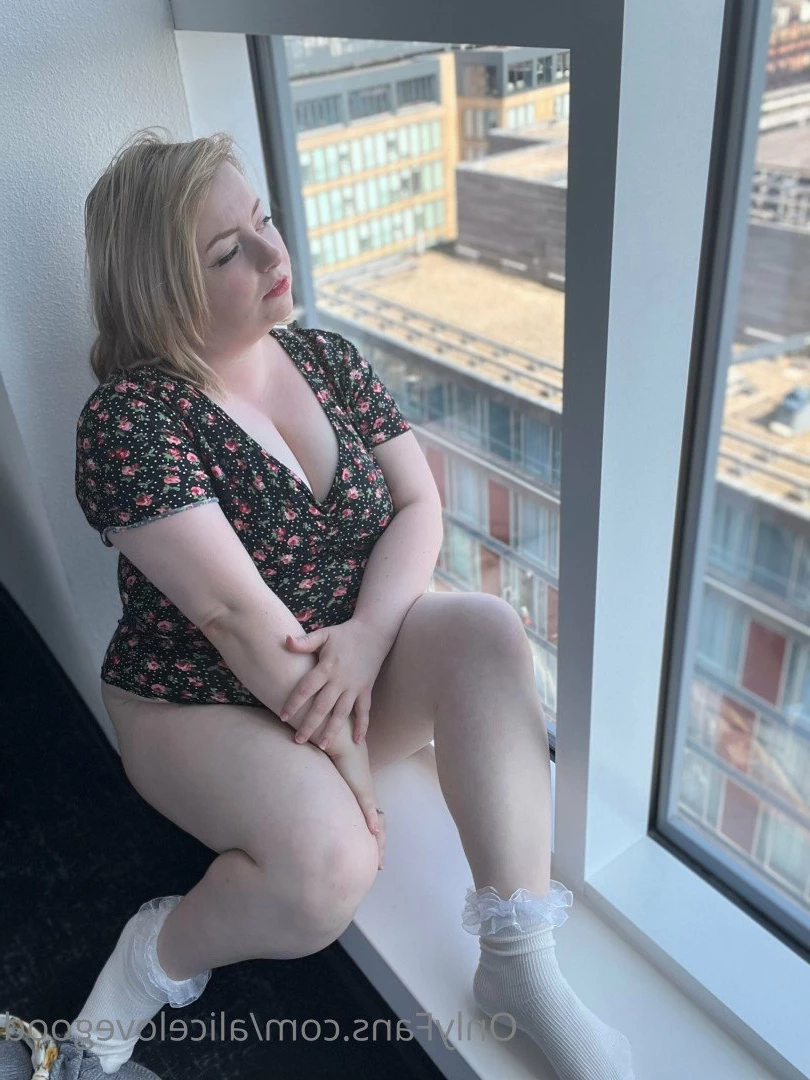 Alice Lovegood 🇬🇧 Full length on feed [ alicelovegood ] Onlyfans leaked photo 4089234 on Hotleaks.tv
