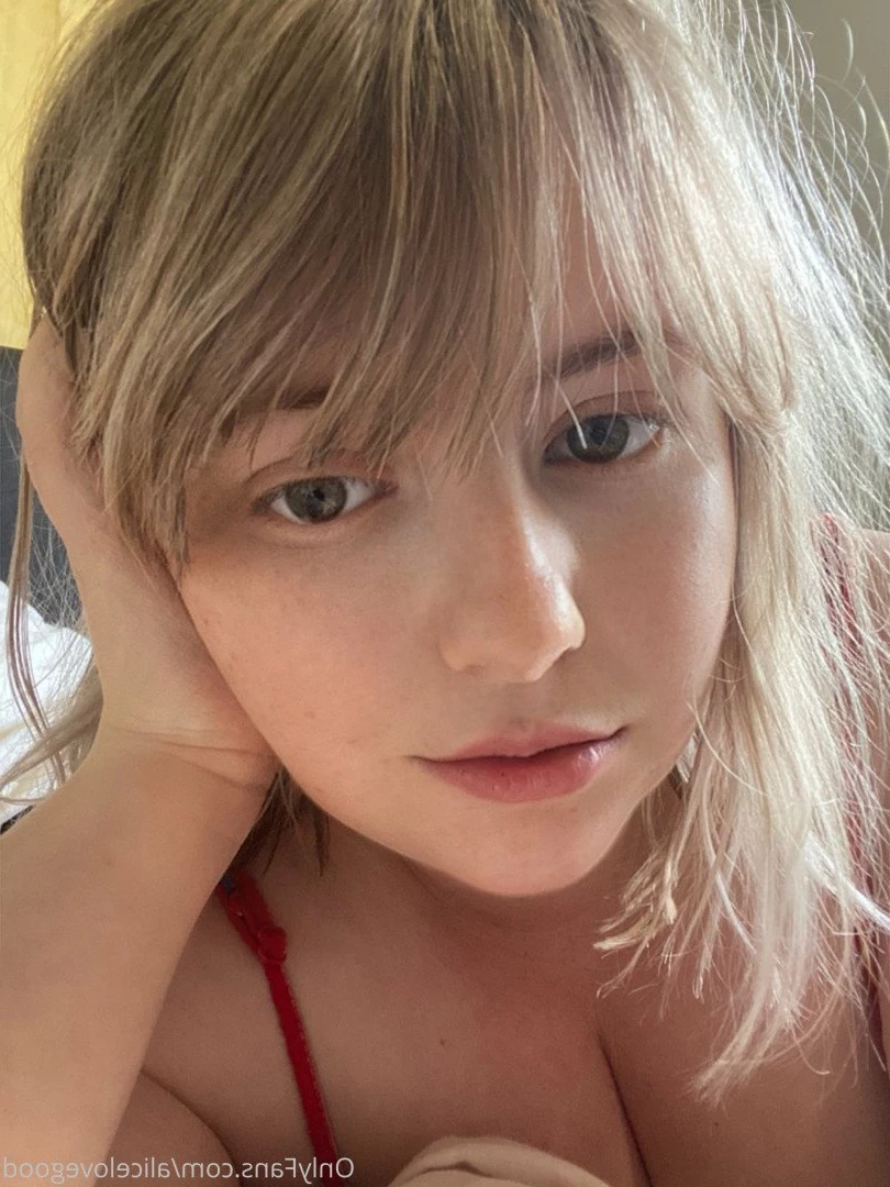Alice Lovegood 🇬🇧 Full length on feed [ alicelovegood ] Onlyfans leaked photo 4096943 on Hotleaks.tv