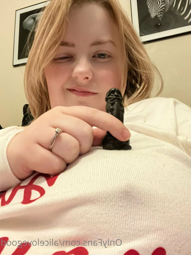 Alice Lovegood 🇬🇧 Full length on feed [ alicelovegood ] Onlyfans leaked photo 4097491 on Hotleaks.tv