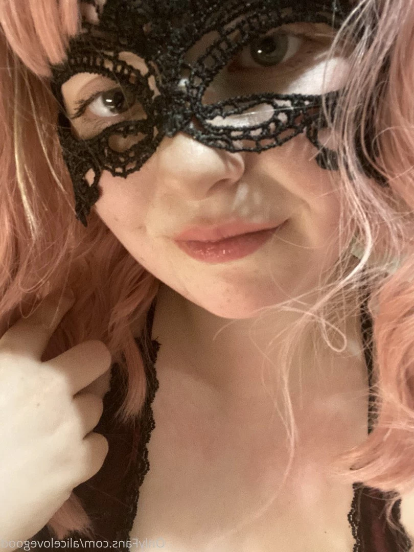 Alice Lovegood 🇬🇧 Full length on feed [ alicelovegood ] Onlyfans leaked photo 4140436 on Hotleaks.tv