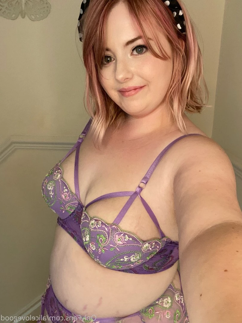 Alice Lovegood 🇬🇧 Full length on feed [ alicelovegood ] Onlyfans leaked photo 4144129 on Hotleaks.tv