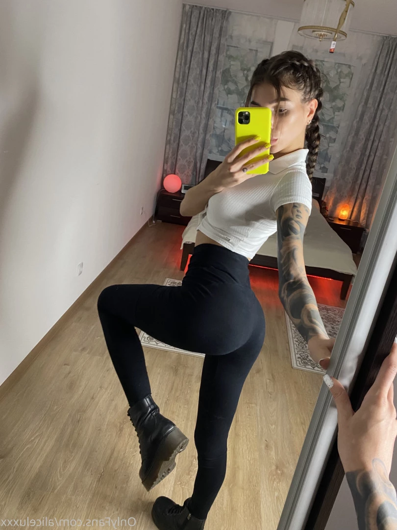 u164885900 Onlyfans leaked photo 9745989 on Hotleaks.tv