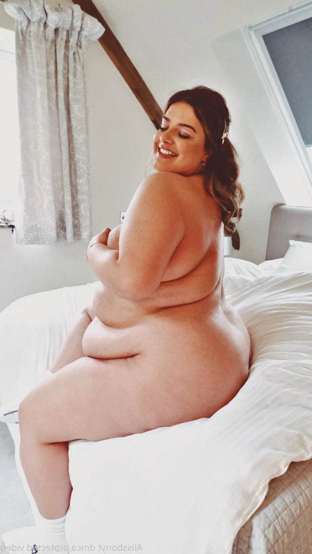 Aliss Bonython [ alissbonyt ] Onlyfans leaked photo 3695724 on Hotleaks.tv
