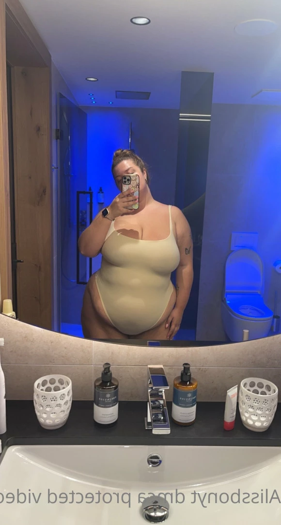 Aliss Bonython [ alissbonyt ] Onlyfans leaked photo 6219747 on Hotleaks.tv