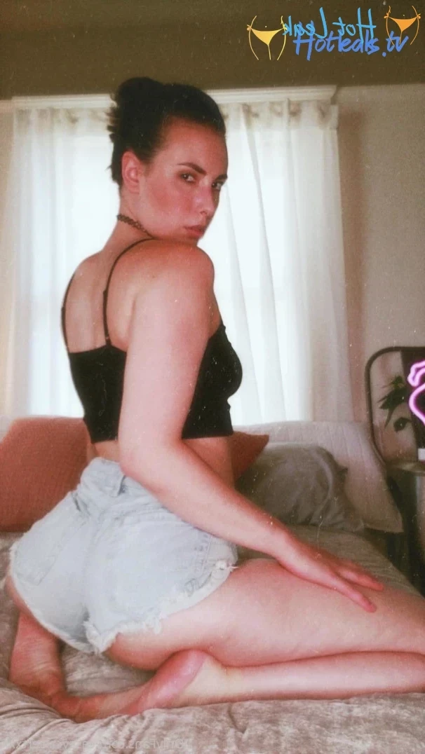 Casey Calvert [ caseycalvertxxx ] Onlyfans leaked photo 12266996 on Hotleaks.tv