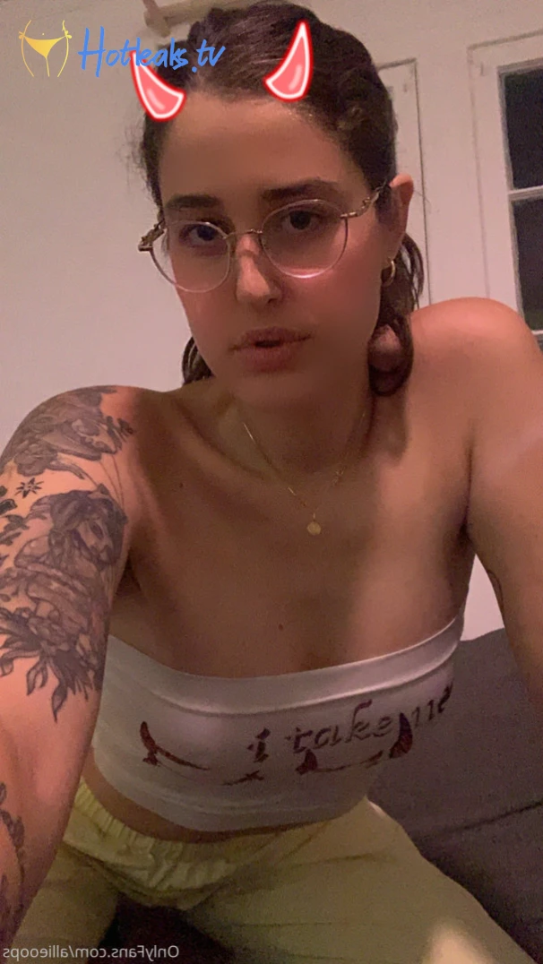 Allie Oops [ allieoops ] Onlyfans leaked photo 12797233 on Hotleaks.tv