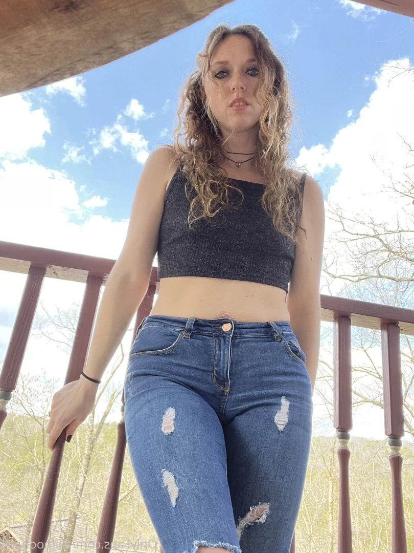 Alli Moona [ allimoona04 ] Onlyfans leaked photo 3836328 on Hotleaks.tv