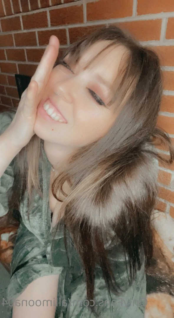 Alli Moona [ allimoona04 ] Onlyfans leaked photo 3837270 on Hotleaks.tv