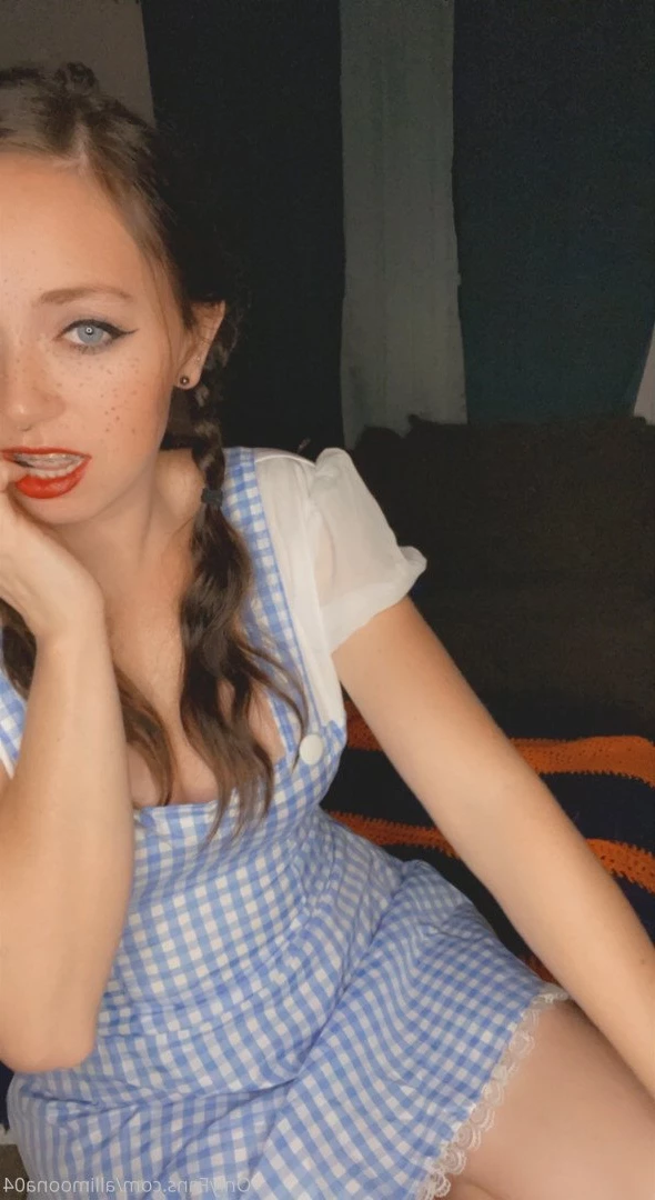 Alli Moona [ allimoona04 ] Onlyfans leaked photo 3870793 on Hotleaks.tv