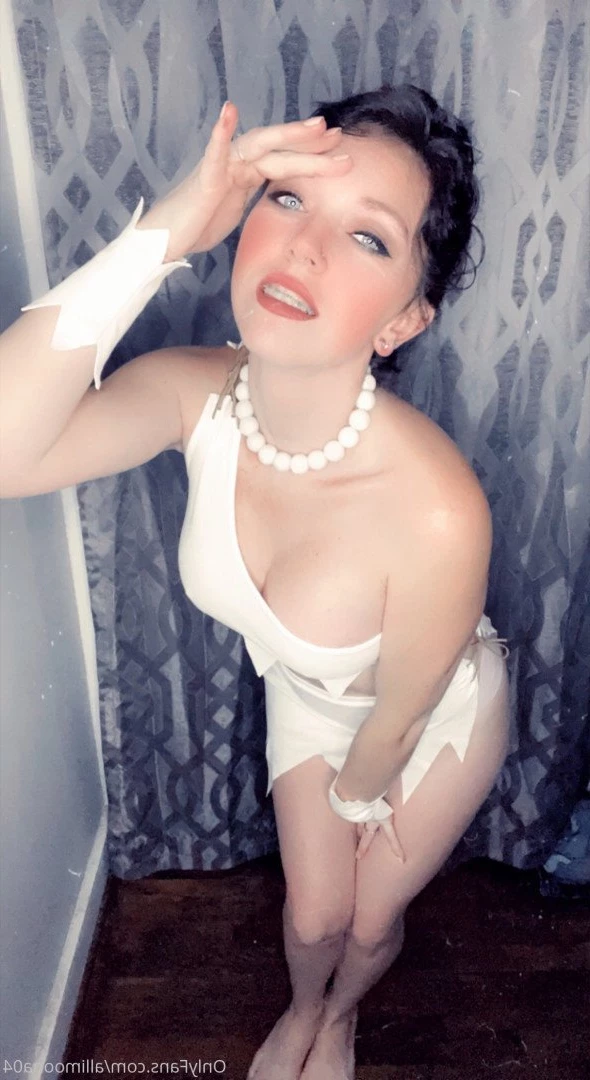 Alli Moona [ allimoona04 ] Onlyfans leaked photo 3882774 on Hotleaks.tv