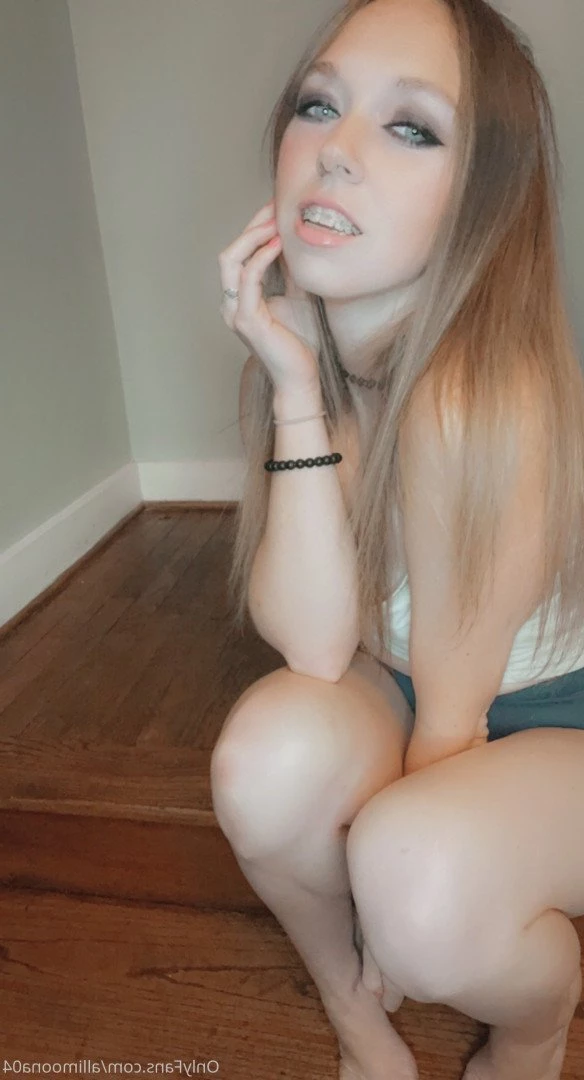 Alli Moona [ allimoona04 ] Onlyfans leaked photo 3886373 on Hotleaks.tv