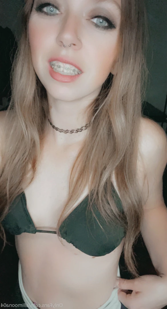 Alli Moona [ allimoona04 ] Onlyfans leaked photo 6480176 on Hotleaks.tv