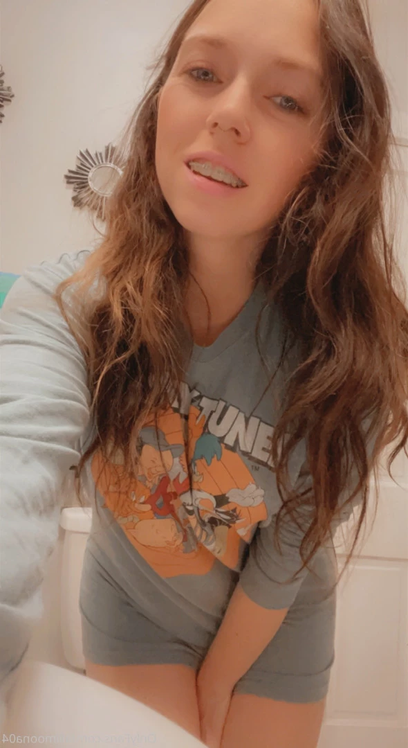 Alli Moona [ allimoona04 ] Onlyfans leaked photo 6480240 on Hotleaks.tv