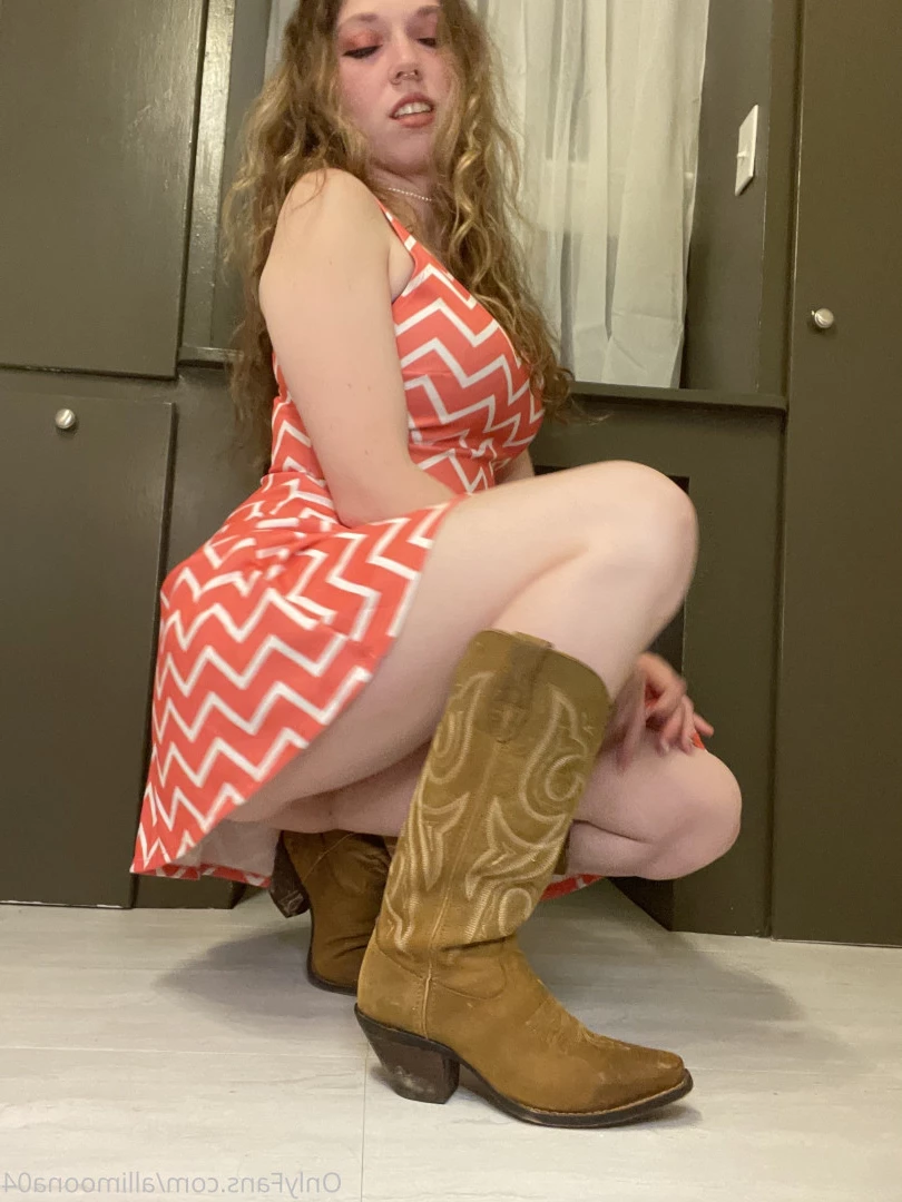 Alli Moona [ allimoona04 ] Onlyfans leaked photo 6480806 on Hotleaks.tv