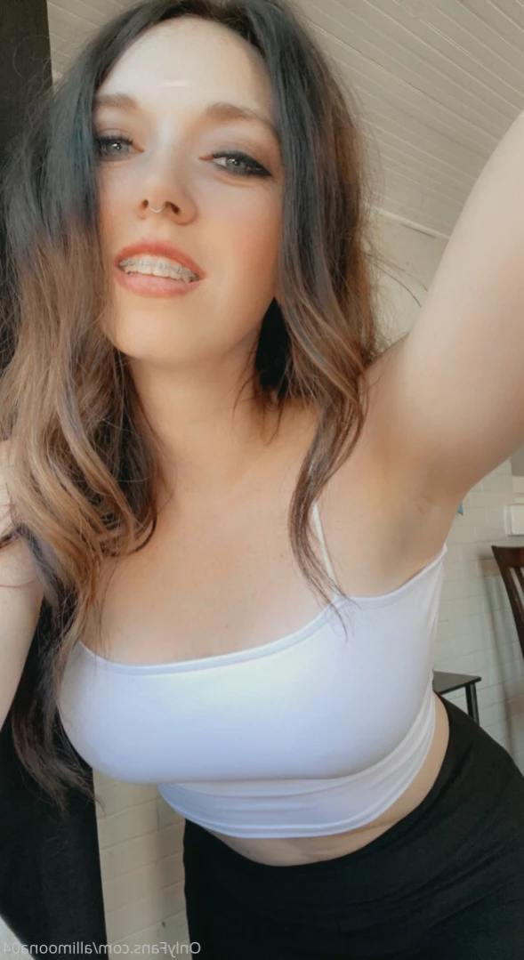Alli Moona [ allimoona04 ] Onlyfans leaked photo 11822006 on Hotleaks.tv