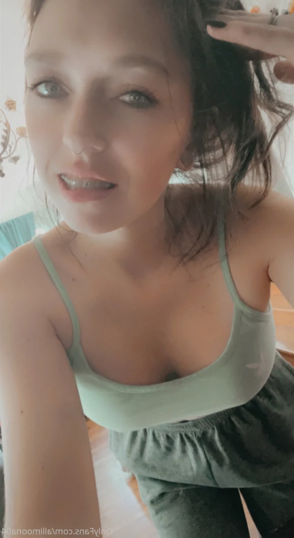 Alli Moona [ allimoona04 ] Onlyfans leaked photo 13194012 on Hotleaks.tv