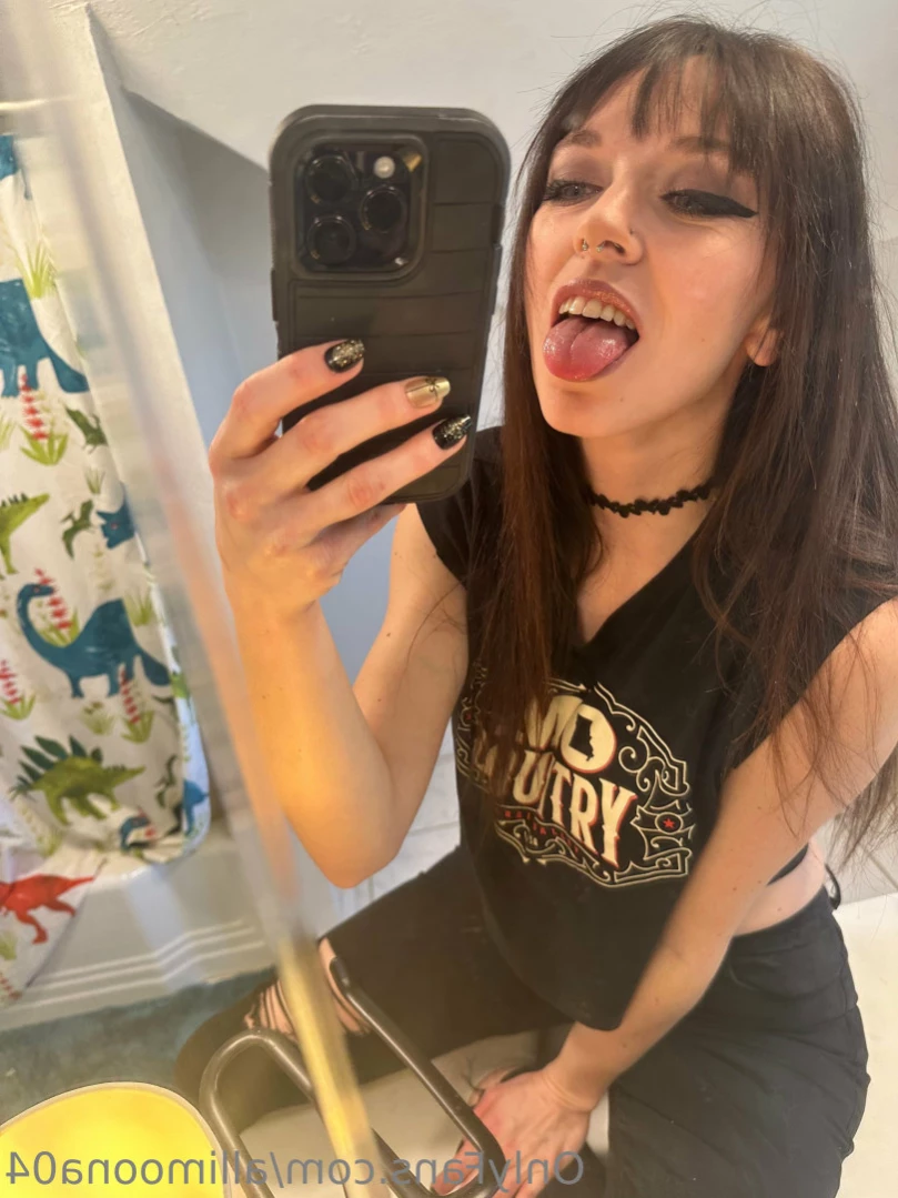 Alli Moona [ allimoona04 ] Onlyfans leaked photo 14192739 on Hotleaks.tv