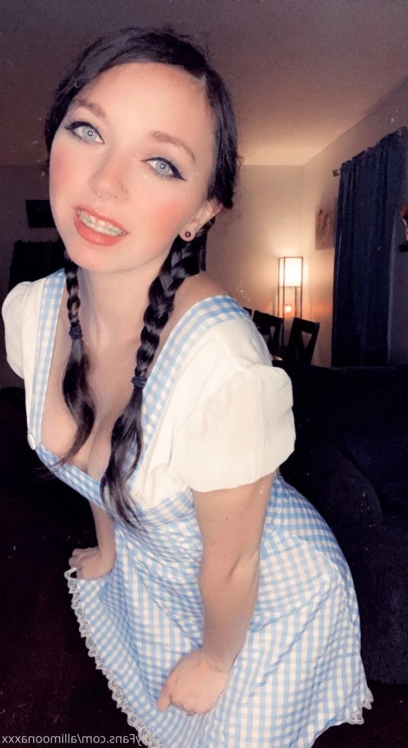 Alli Moona [ allimoonaxxx ] Onlyfans leaked photo 3695326 on Hotleaks.tv