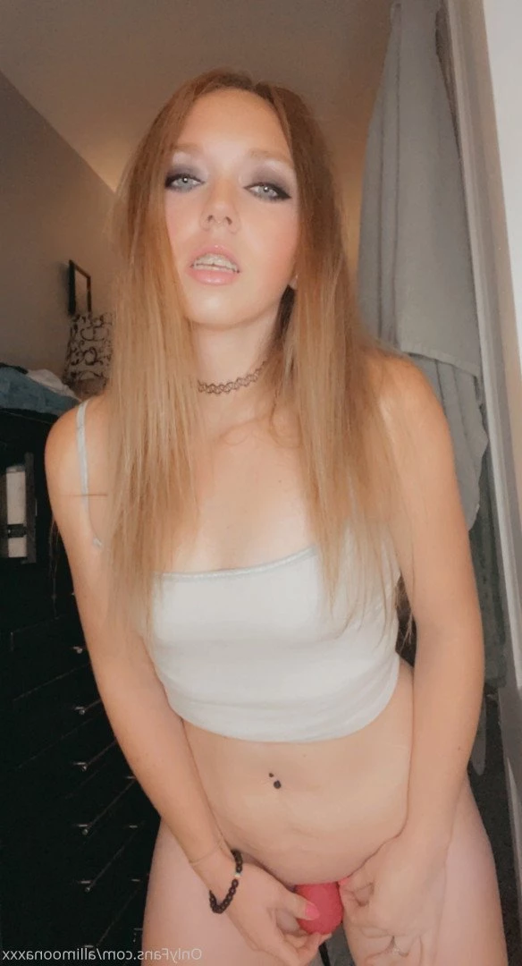Alli Moona [ allimoonaxxx ] Onlyfans leaked photo 3715633 on Hotleaks.tv