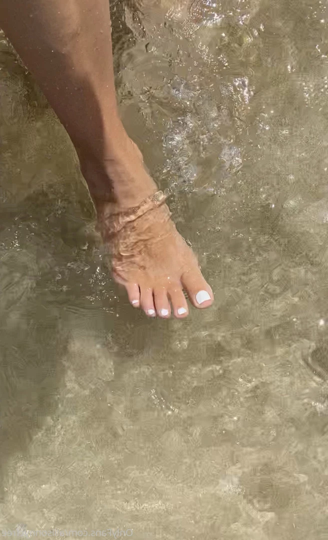AllisonNYC [ allisonnycfree ] Onlyfans leaked photo 10058090 on Hotleaks.tv