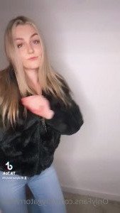 3028429
