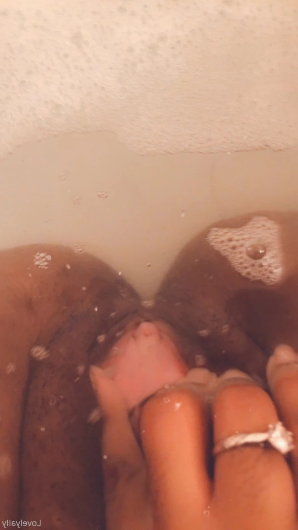 Ally 🍭🐱 💦😚🌊 [ lovelyally6 ] Onlyfans leaked photo 11391641 on Hotleaks.tv