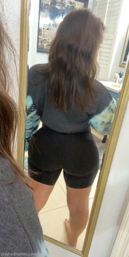 𝘊𝘙𝘈𝘝𝘐𝘕𝘎 𝘋𝘈𝘋𝘋𝘠𝘚 𝘊𝘜𝘔 🥵🍌 [ amberlyray ] Onlyfans leaked photo 12164865 on Hotleaks.tv