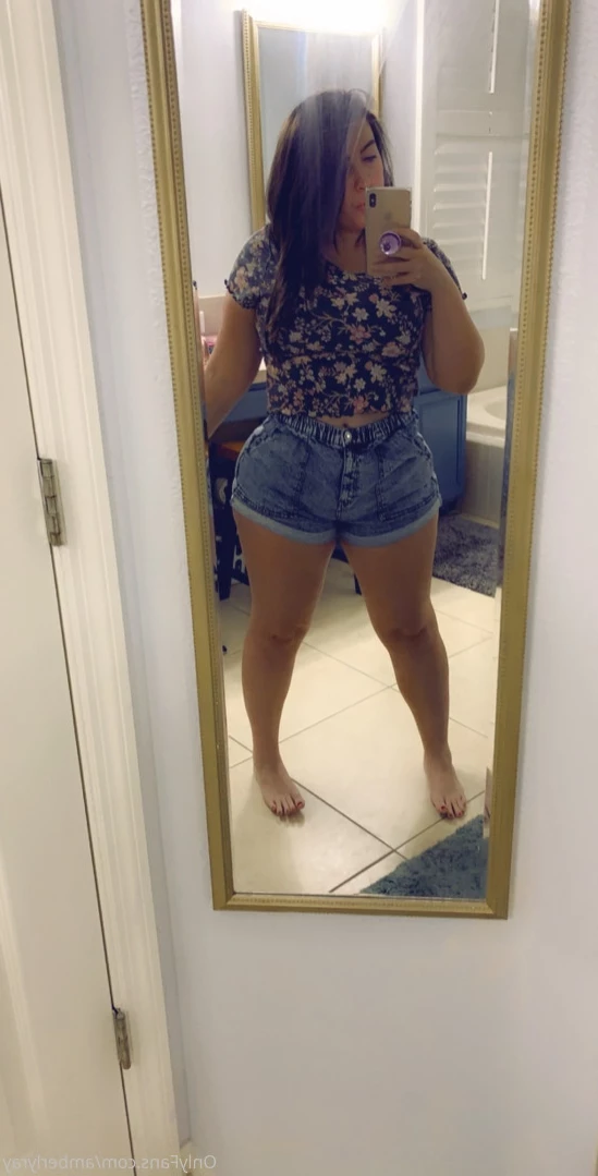 𝘊𝘙𝘈𝘝𝘐𝘕𝘎 𝘋𝘈𝘋𝘋𝘠𝘚 𝘊𝘜𝘔 🥵🍌 [ amberlyray ] Onlyfans leaked photo 15672434 on Hotleaks.tv