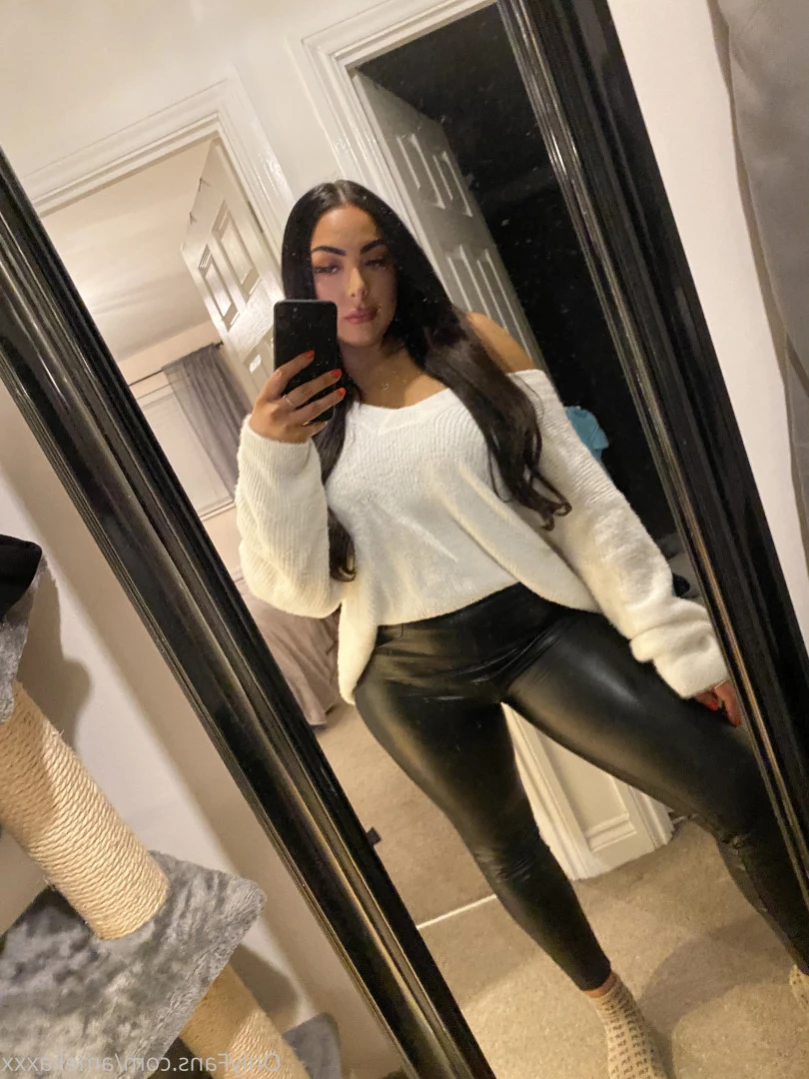 😈Emily😈🟢ONLINE🟢 [ emilynudess ] Onlyfans leaked photo 12465432 on Hotleaks.tv