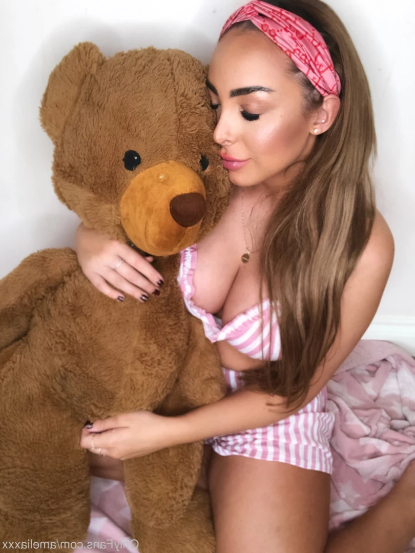 😈Emily😈🟢ONLINE🟢 [ emilynudess ] Onlyfans leaked photo 14165359 on Hotleaks.tv