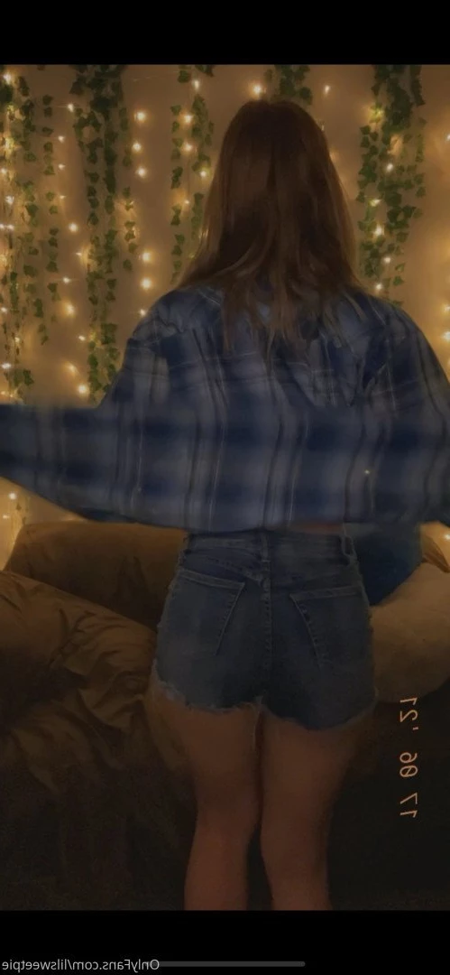 Amelia [ ameliaxy ] Onlyfans leaked photo 4425632 on Hotleaks.tv