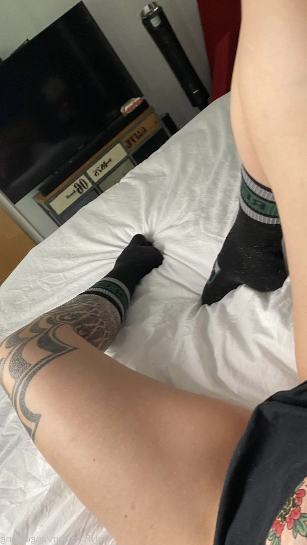 🌸 𝐀𝐍𝐆𝐄𝐋 𝐋𝐎𝐍𝐆 🌸 𝗮𝗹𝘄𝗮𝘆𝘀 𝗶𝗻 𝘁𝗵𝗲 𝗗𝗠’𝘀 [ angel_long ] Onlyfans leaked photo 3706833 on Hotleaks.tv