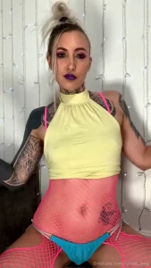 🌸 𝐀𝐍𝐆𝐄𝐋 𝐋𝐎𝐍𝐆 🌸 𝗮𝗹𝘄𝗮𝘆𝘀 𝗶𝗻 𝘁𝗵𝗲 𝗗𝗠’𝘀 [ angel_long ] Onlyfans leaked video 9015501 on Hotleaks.tv