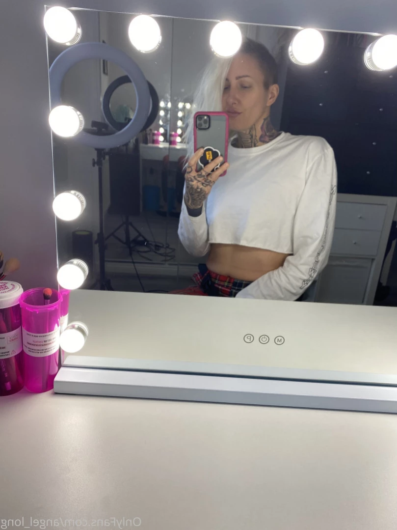 🌸 𝐀𝐍𝐆𝐄𝐋 𝐋𝐎𝐍𝐆 🌸 𝗮𝗹𝘄𝗮𝘆𝘀 𝗶𝗻 𝘁𝗵𝗲 𝗗𝗠’𝘀 [ angel_long ] Onlyfans leaked photo 12097725 on Hotleaks.tv