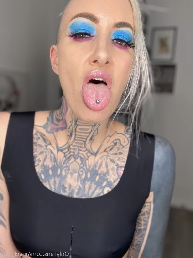 🌸 𝐀𝐍𝐆𝐄𝐋 𝐋𝐎𝐍𝐆 🌸 𝗮𝗹𝘄𝗮𝘆𝘀 𝗶𝗻 𝘁𝗵𝗲 𝗗𝗠’𝘀 [ angel_long ] Onlyfans leaked photo 12209920 on Hotleaks.tv