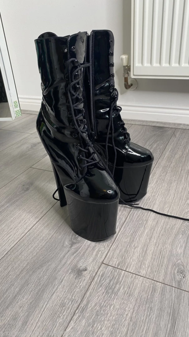 🌸 𝐀𝐍𝐆𝐄𝐋 𝐋𝐎𝐍𝐆 🌸 𝗮𝗹𝘄𝗮𝘆𝘀 𝗶𝗻 𝘁𝗵𝗲 𝗗𝗠’𝘀 [ angel_long ] Onlyfans leaked photo 12462478 on Hotleaks.tv