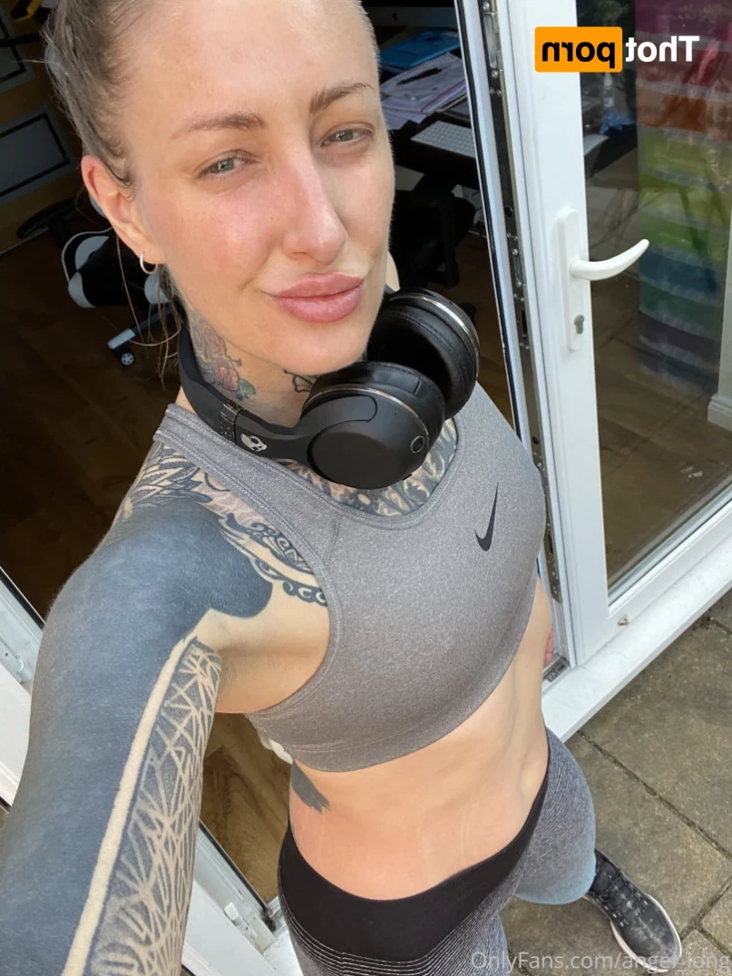 🌸 𝐀𝐍𝐆𝐄𝐋 𝐋𝐎𝐍𝐆 🌸 𝗮𝗹𝘄𝗮𝘆𝘀 𝗶𝗻 𝘁𝗵𝗲 𝗗𝗠’𝘀 [ angel_long ] Onlyfans leaked photo 12783437 on Hotleaks.tv