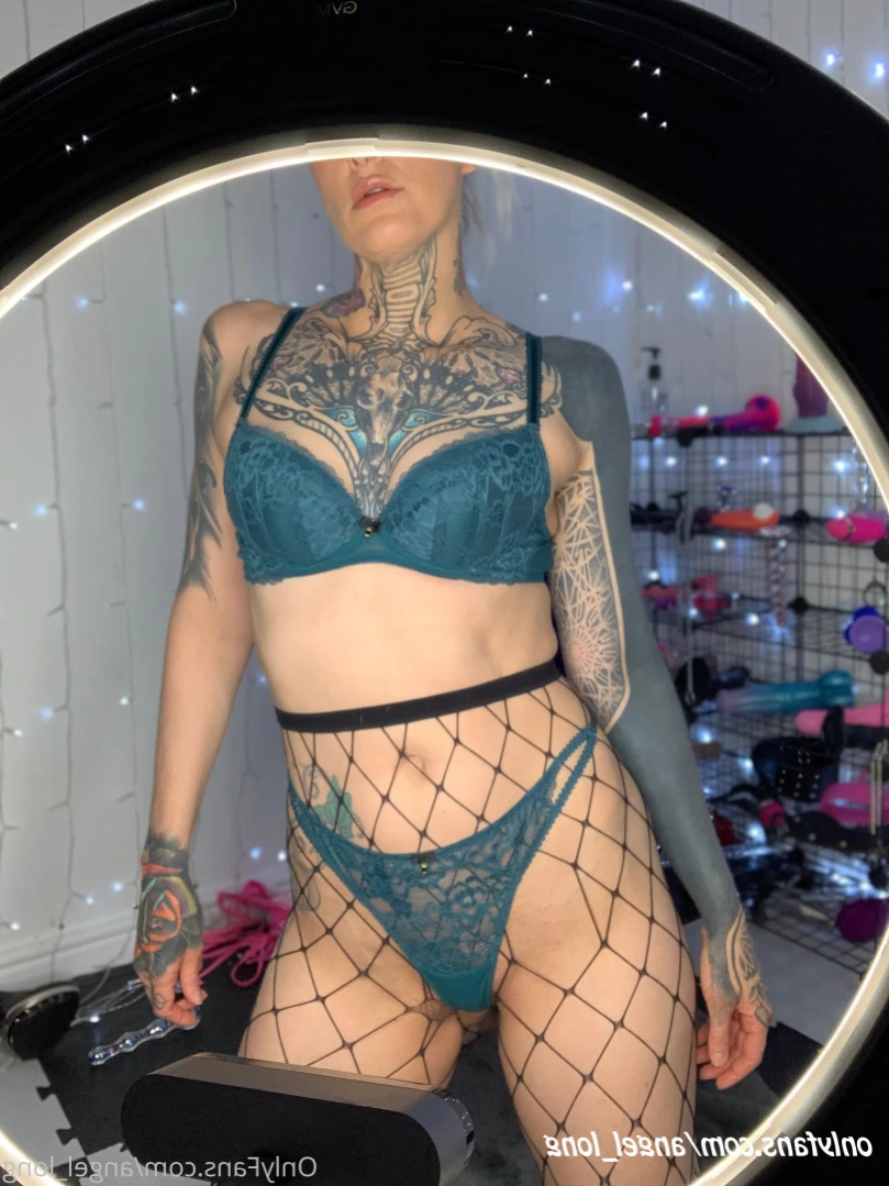 🌸 𝐀𝐍𝐆𝐄𝐋 𝐋𝐎𝐍𝐆 🌸 𝗮𝗹𝘄𝗮𝘆𝘀 𝗶𝗻 𝘁𝗵𝗲 𝗗𝗠’𝘀 [ angel_long ] Onlyfans leaked photo 12938901 on Hotleaks.tv