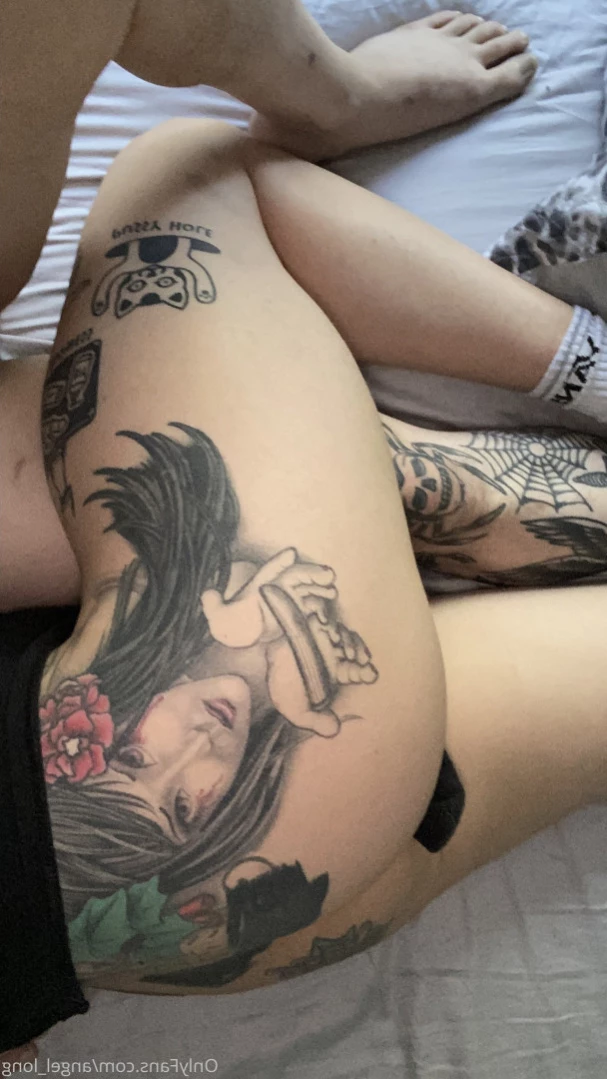 🌸 𝐀𝐍𝐆𝐄𝐋 𝐋𝐎𝐍𝐆 🌸 𝗮𝗹𝘄𝗮𝘆𝘀 𝗶𝗻 𝘁𝗵𝗲 𝗗𝗠’𝘀 [ angel_long ] Onlyfans leaked photo 12947583 on Hotleaks.tv