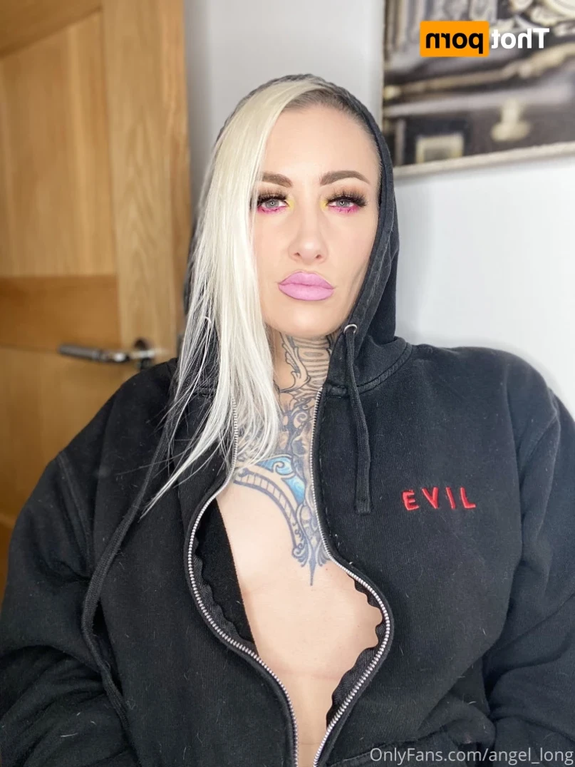 🌸 𝐀𝐍𝐆𝐄𝐋 𝐋𝐎𝐍𝐆 🌸 𝗮𝗹𝘄𝗮𝘆𝘀 𝗶𝗻 𝘁𝗵𝗲 𝗗𝗠’𝘀 [ angel_long ] Onlyfans leaked photo 13384733 on Hotleaks.tv