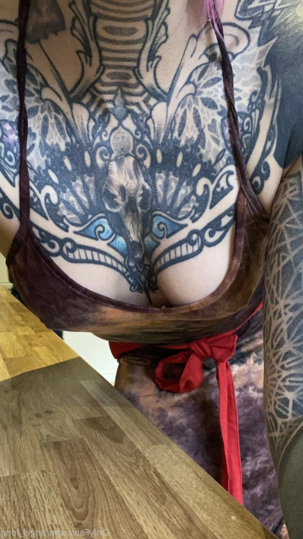 🌸 𝐀𝐍𝐆𝐄𝐋 𝐋𝐎𝐍𝐆 🌸 𝗮𝗹𝘄𝗮𝘆𝘀 𝗶𝗻 𝘁𝗵𝗲 𝗗𝗠’𝘀 [ angel_long ] Onlyfans leaked photo 13456896 on Hotleaks.tv
