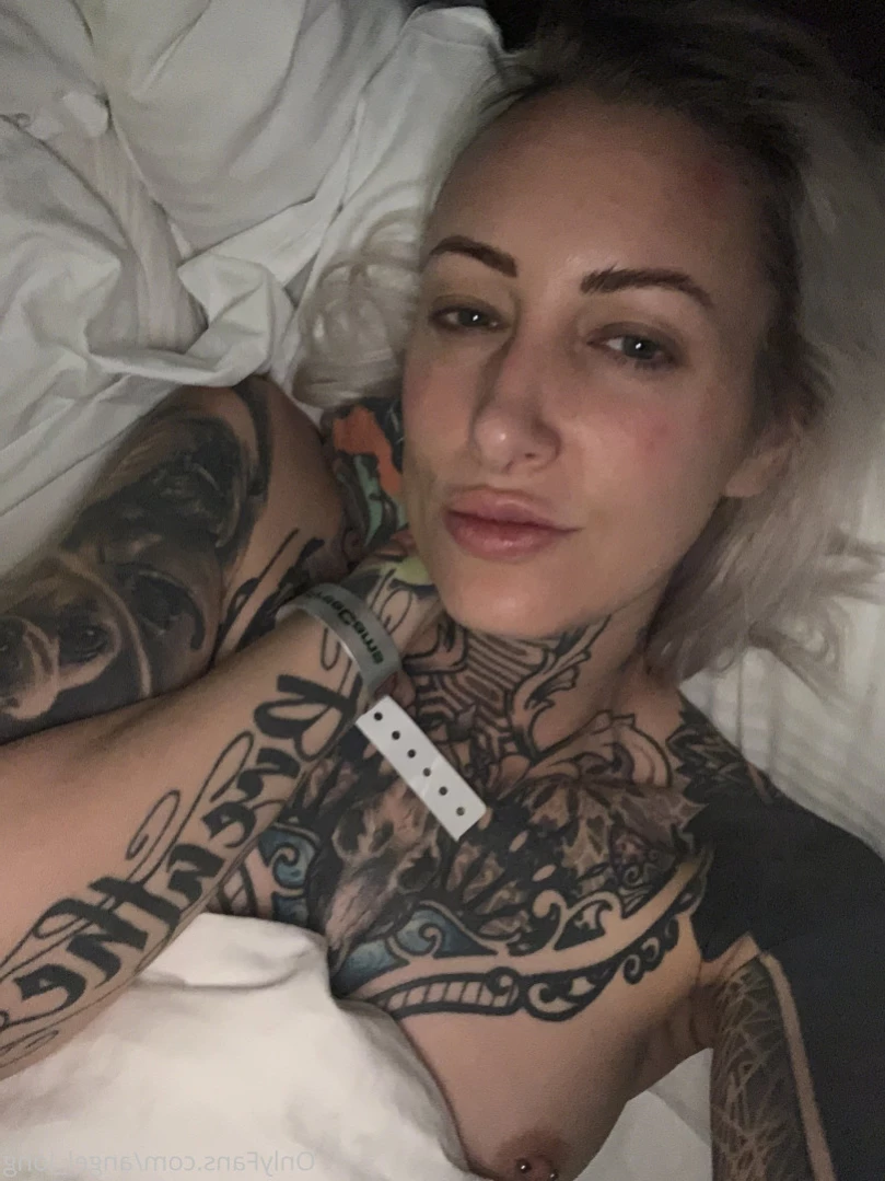 🌸 𝐀𝐍𝐆𝐄𝐋 𝐋𝐎𝐍𝐆 🌸 𝗮𝗹𝘄𝗮𝘆𝘀 𝗶𝗻 𝘁𝗵𝗲 𝗗𝗠’𝘀 [ angel_long ] Onlyfans leaked photo 14196169 on Hotleaks.tv