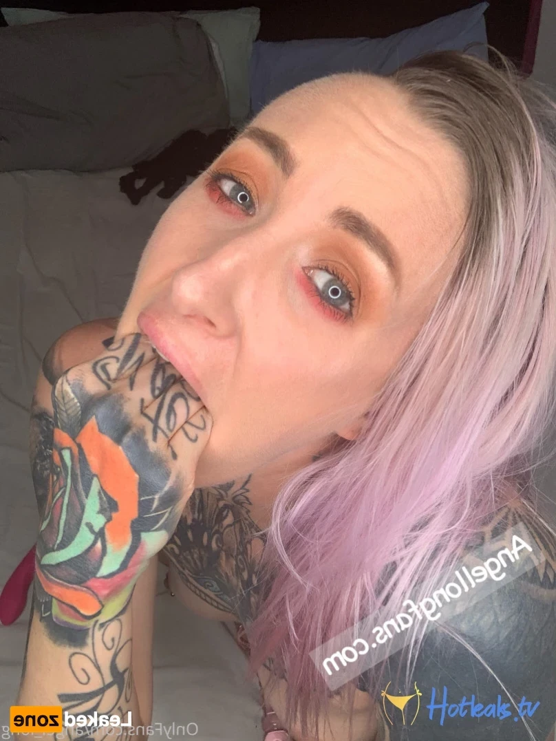 🌸 𝐀𝐍𝐆𝐄𝐋 𝐋𝐎𝐍𝐆 🌸 𝗮𝗹𝘄𝗮𝘆𝘀 𝗶𝗻 𝘁𝗵𝗲 𝗗𝗠’𝘀 [ angel_long ] Onlyfans leaked photo 14208655 on Hotleaks.tv