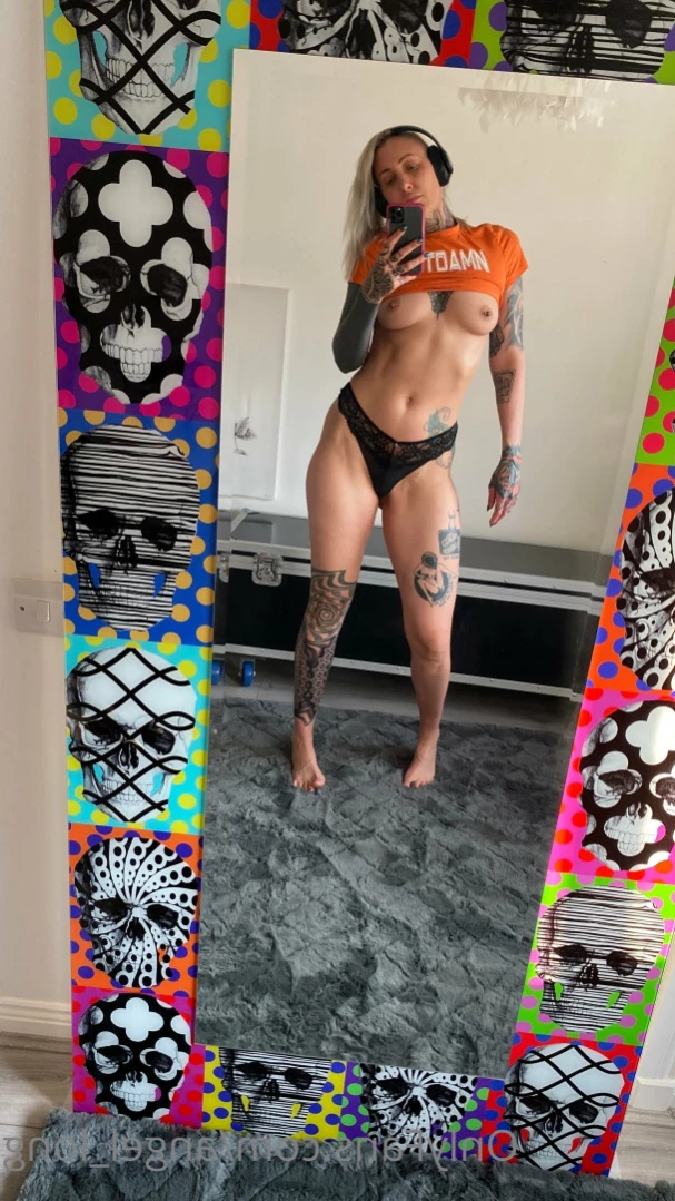 🌸 𝐀𝐍𝐆𝐄𝐋 𝐋𝐎𝐍𝐆 🌸 𝗮𝗹𝘄𝗮𝘆𝘀 𝗶𝗻 𝘁𝗵𝗲 𝗗𝗠’𝘀 [ angel_long ] Onlyfans leaked photo 14208760 on Hotleaks.tv