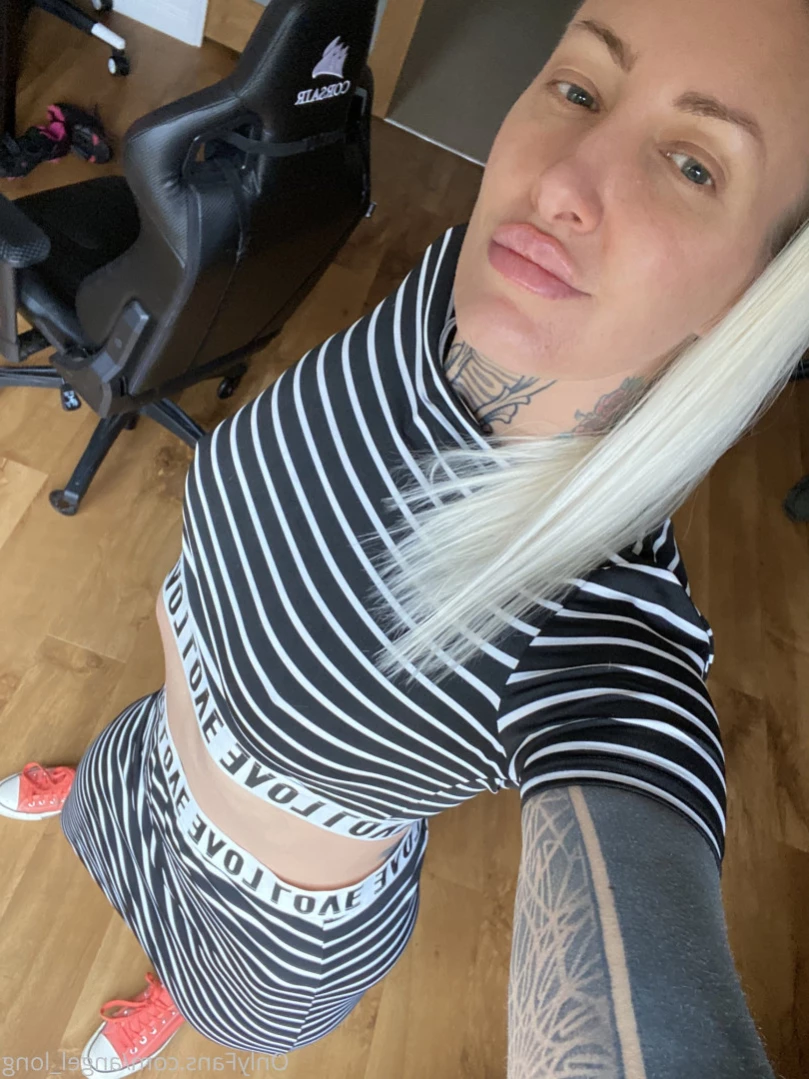 🌸 𝐀𝐍𝐆𝐄𝐋 𝐋𝐎𝐍𝐆 🌸 𝗮𝗹𝘄𝗮𝘆𝘀 𝗶𝗻 𝘁𝗵𝗲 𝗗𝗠’𝘀 [ angel_long ] Onlyfans leaked photo 14209445 on Hotleaks.tv