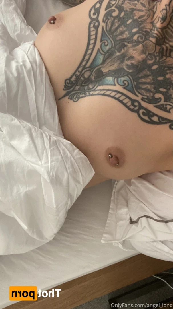 🌸 𝐀𝐍𝐆𝐄𝐋 𝐋𝐎𝐍𝐆 🌸 𝗮𝗹𝘄𝗮𝘆𝘀 𝗶𝗻 𝘁𝗵𝗲 𝗗𝗠’𝘀 [ angel_long ] Onlyfans leaked photo 14211331 on Hotleaks.tv