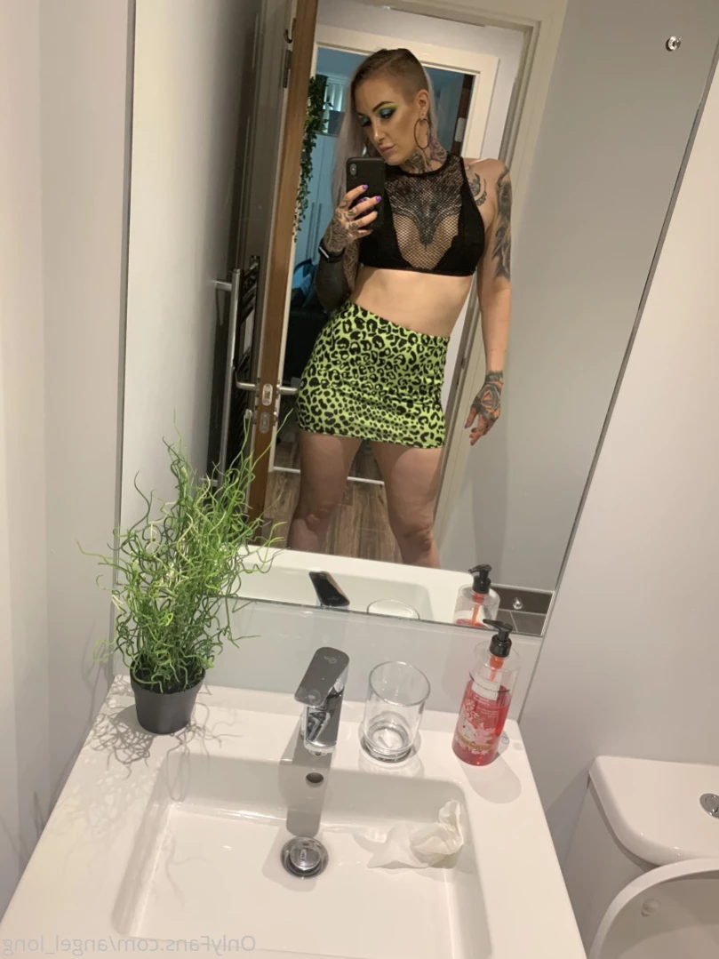 🌸 𝐀𝐍𝐆𝐄𝐋 𝐋𝐎𝐍𝐆 🌸 𝗮𝗹𝘄𝗮𝘆𝘀 𝗶𝗻 𝘁𝗵𝗲 𝗗𝗠’𝘀 [ angel_long ] Onlyfans leaked photo 14212757 on Hotleaks.tv