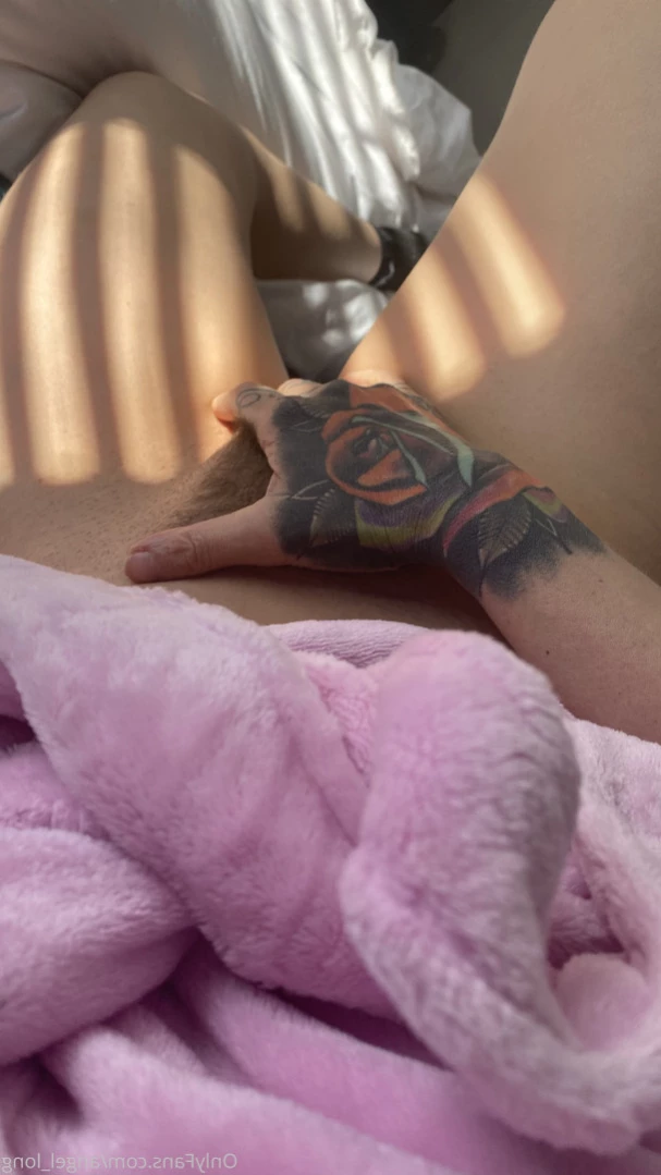 🌸 𝐀𝐍𝐆𝐄𝐋 𝐋𝐎𝐍𝐆 🌸 𝗮𝗹𝘄𝗮𝘆𝘀 𝗶𝗻 𝘁𝗵𝗲 𝗗𝗠’𝘀 [ angel_long ] Onlyfans leaked photo 14212790 on Hotleaks.tv